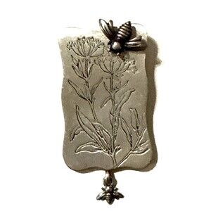 Hallmark HMK.CDS Pewter Flowers Bees Brooch Queen Anne's Lace 2 1/2"